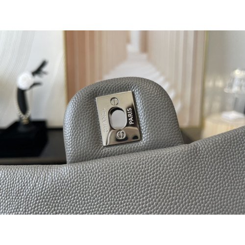 Chanel Flap Bag 20cm (Mini) - Image 4