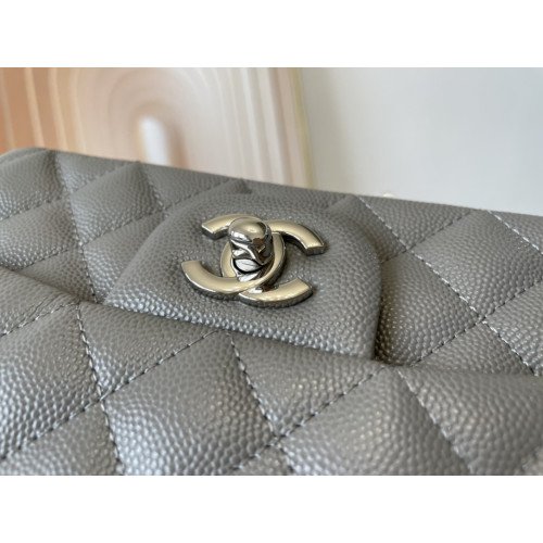 Chanel Flap Bag 20cm (Mini) - Image 8