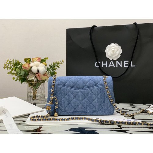 Chanel Flap Bag 20cm (Mini) - Image 4