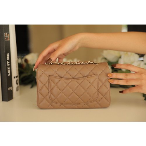 Chanel Flap Bag 20cm (Mini) - Image 6
