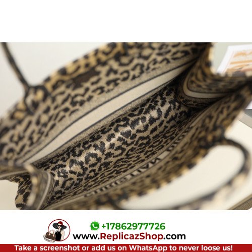 Dior Book Tote Large 42cm - Image 10