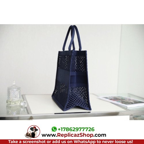 Dior Book Tote Large 42cm - Image 4