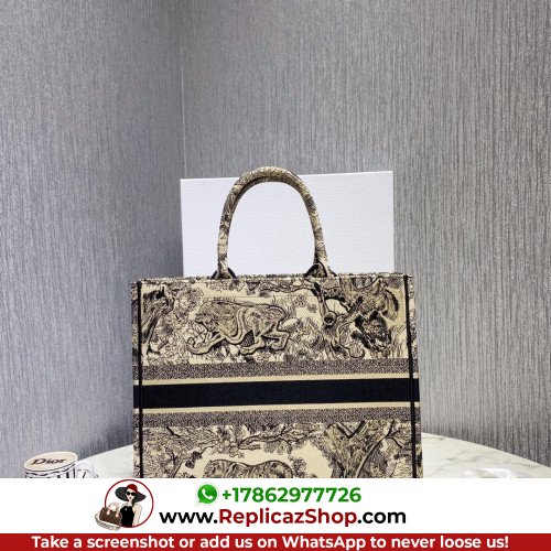 Dior Book Tote Large 42cm - Image 4