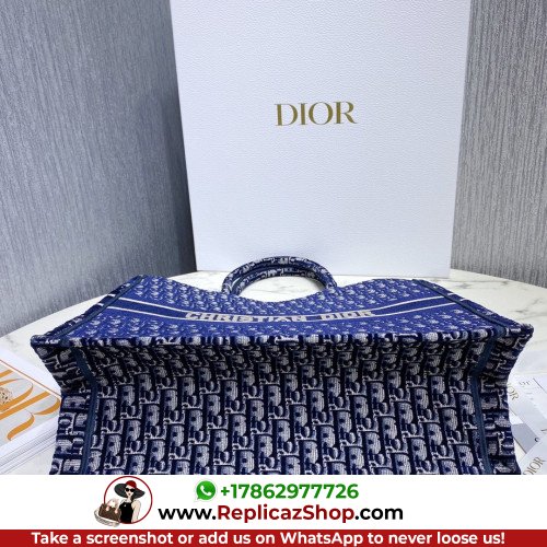 Dior Book Tote Large 42cm - Image 10