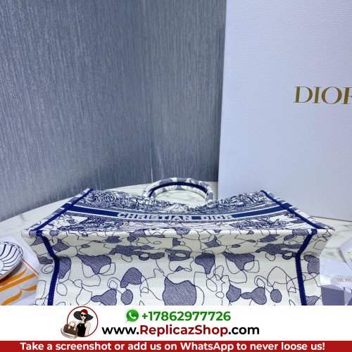 Dior Book Tote Large 42cm - Image 4