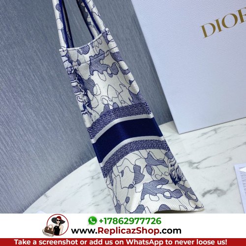 Dior Book Tote Large 42cm - Image 10