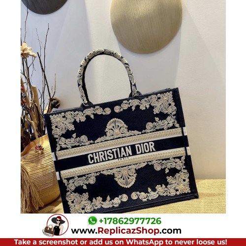 Dior Book Tote Large 42cm - Image 10