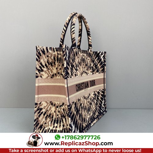 Dior Book Tote Large 42cm - Image 5