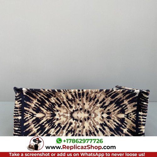 Dior Book Tote Large 42cm - Image 7