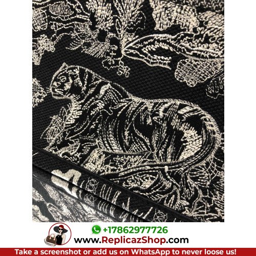 Dior Book Tote Large 42cm - Image 3