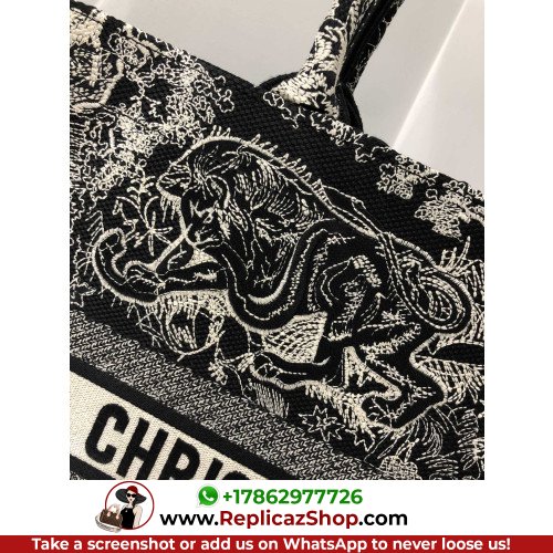 Dior Book Tote Large 42cm - Image 4