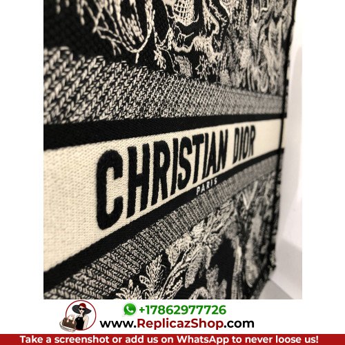 Dior Book Tote Large 42cm - Image 10