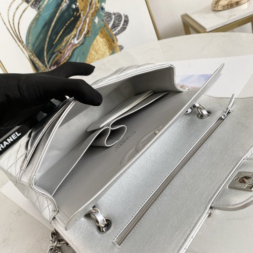 Chanel Flap Bag 25cm (Medium) - Image 2