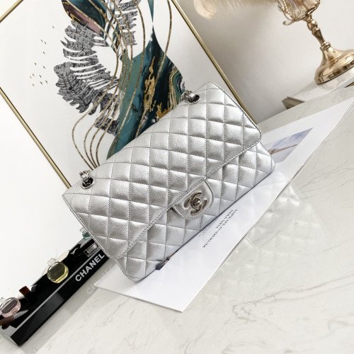 Chanel Flap Bag 25cm (Medium)