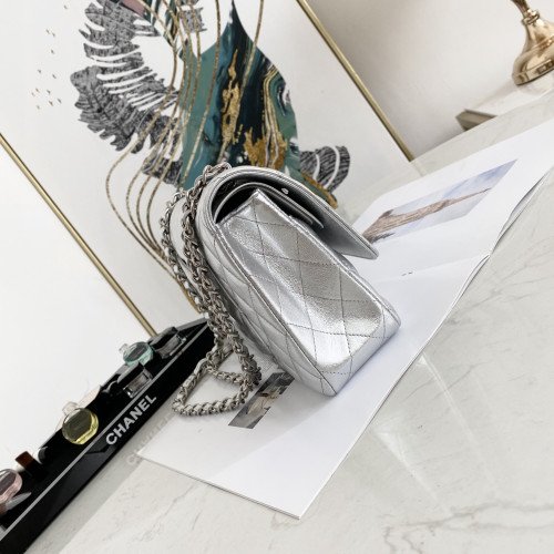 Chanel Flap Bag 25cm (Medium) - Image 4