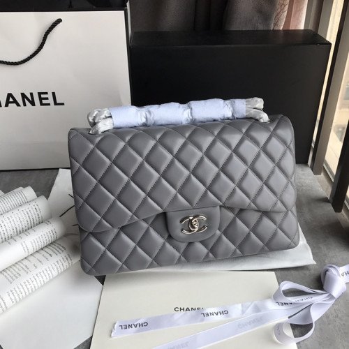 Chanel Flap Bag 30cm (Jumbo)