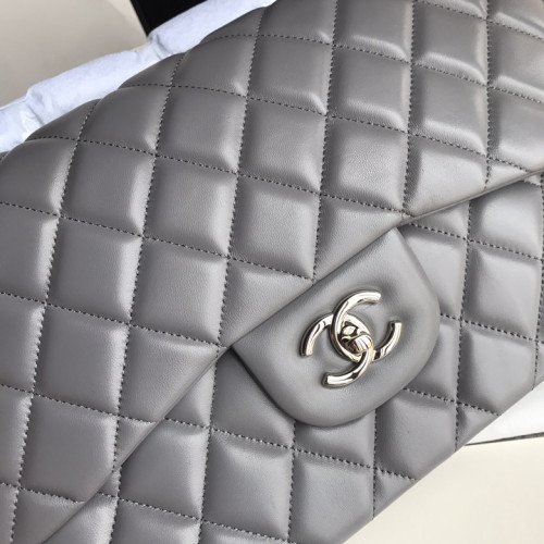 Chanel Flap Bag 30cm (Jumbo) - Image 9