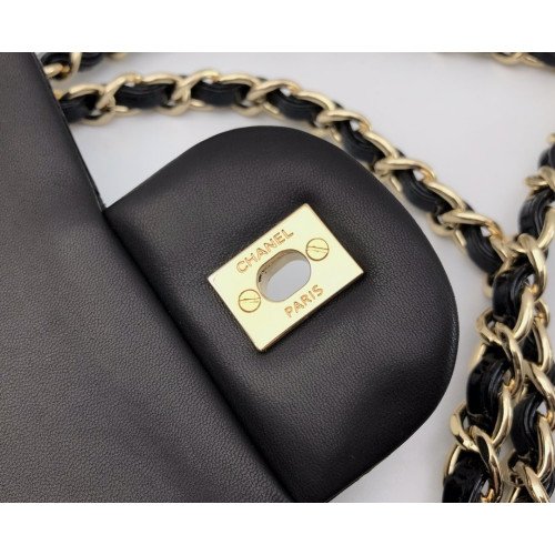 Chanel Flap Bag 30cm (Jumbo) - Image 5