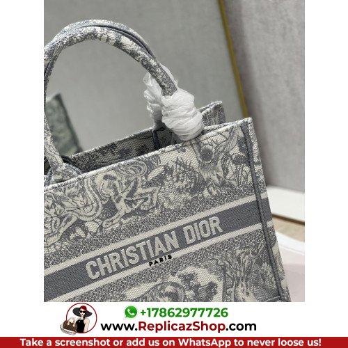 Dior Book Tote Small 26.5cm - Image 5