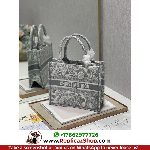 Dior Book Tote Small 26.5cm - Image 6