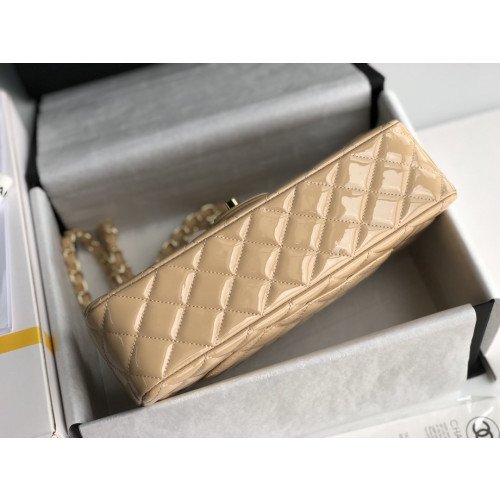 Chanel Flap Bag 25cm (Medium) - Image 2