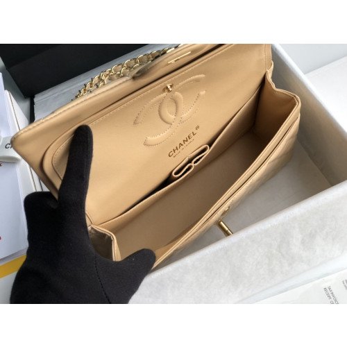 Chanel Flap Bag 25cm (Medium) - Image 5