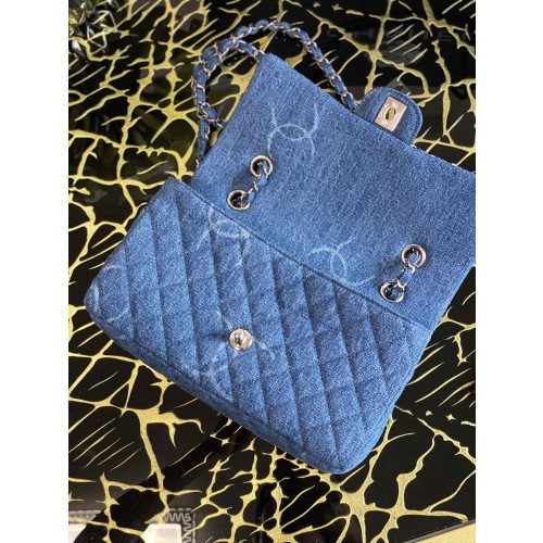 Chanel Flap Bag 25cm (Medium) - Image 6