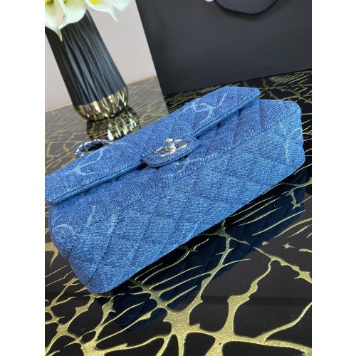 Chanel Flap Bag 25cm (Medium) - Image 7