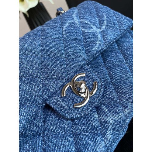 Chanel Flap Bag 25cm (Medium) - Image 8