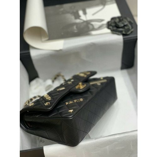 Chanel Flap Bag 25cm (Medium) - Image 10