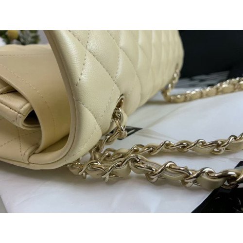 Chanel Flap Bag 25cm (Medium) - Image 7