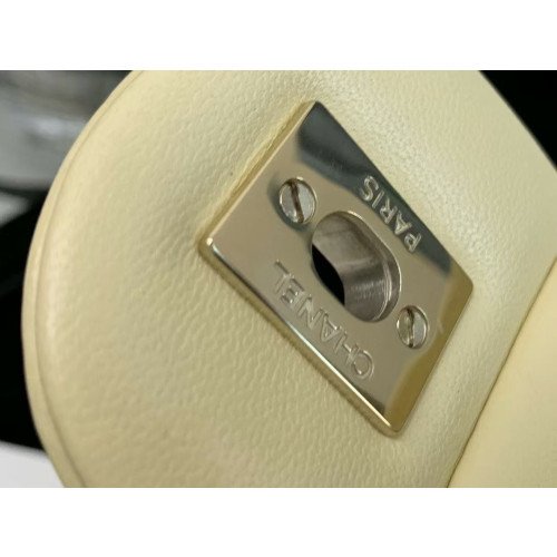 Chanel Flap Bag 25cm (Medium) - Image 9