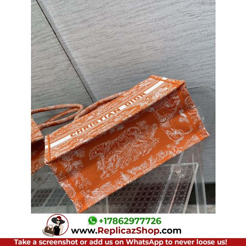 Dior Book Tote Medium 36cm - Image 9