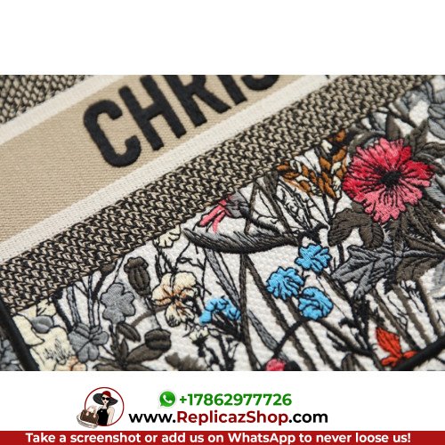 Dior Book Tote Medium 36cm - Image 10