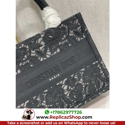 Dior Book Tote Small 26.5cm - Image 2