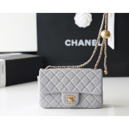 Chanel Flap Bag 20cm (Mini)