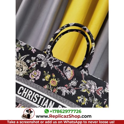 Dior Book Tote Large 42cm - Image 2