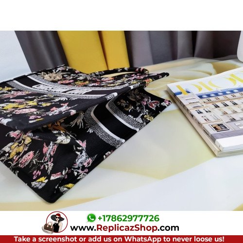 Dior Book Tote Large 42cm - Image 8