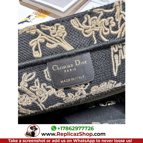 Dior Book Tote Medium 36cm - Image 10