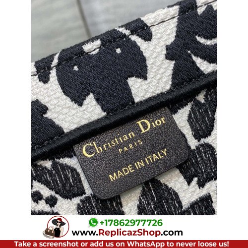 Dior Book Tote Medium 36cm - Image 10