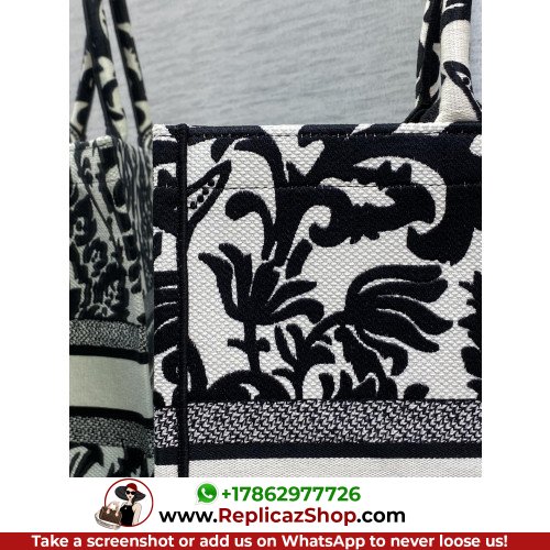 Dior Book Tote Large 42cm - Image 2