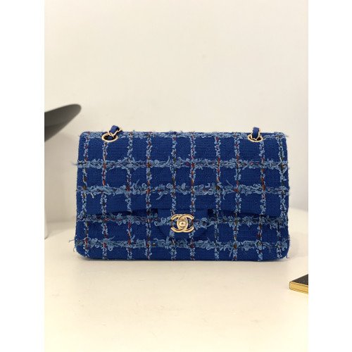 Chanel Flap Bag 25cm (Medium)