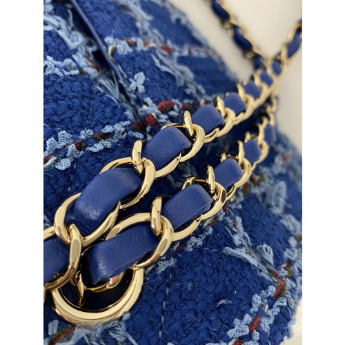 Chanel Flap Bag 25cm (Medium) - Image 5