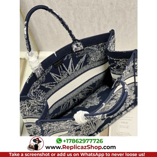 Dior Book Tote Large 42cm - Image 9