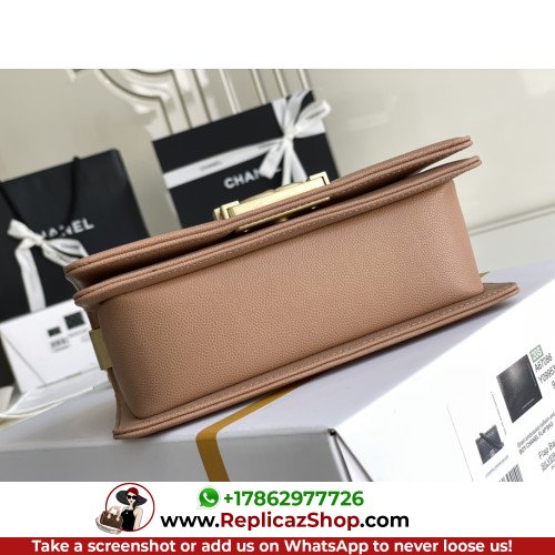 Chanel Boy Bag Caviar 20cm Small Lushentic AAAAA grade replica - Image 9