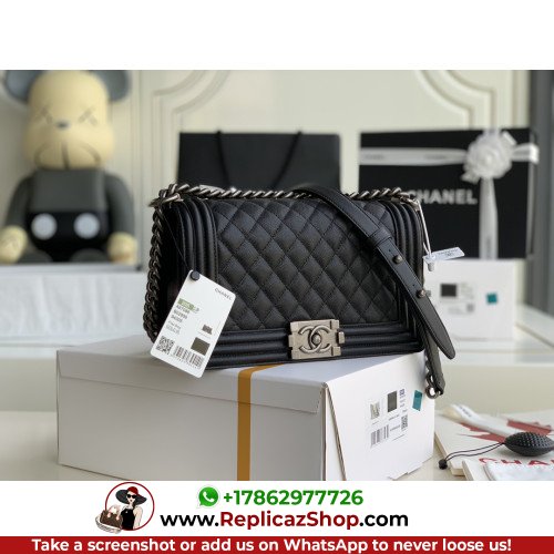 Chanel Boy Bag Caviar 25cm Medium Lushentic AAAAA grade replica - Image 6