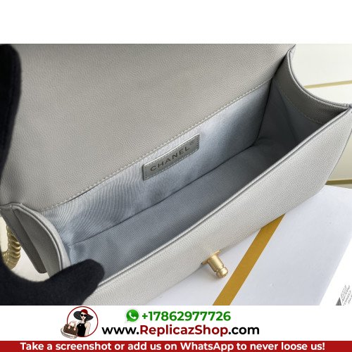 Chanel Boy Bag Caviar 25cm Medium Lushentic AAAAA grade replica - Image 4