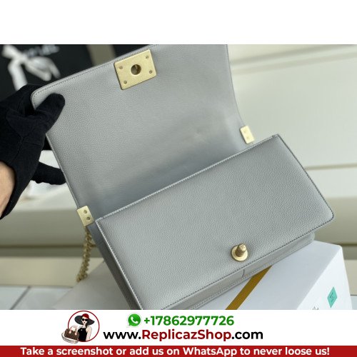 Chanel Boy Bag Caviar 25cm Medium Lushentic AAAAA grade replica - Image 9