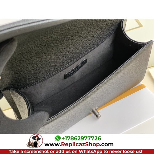 Chanel Boy Bag Caviar 25cm Medium Lushentic AAAAA grade replica - Image 7