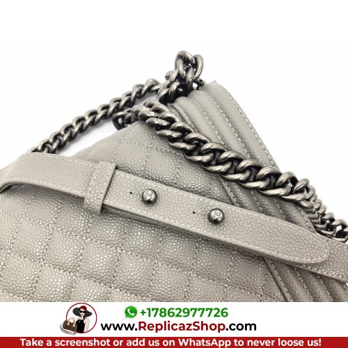 Chanel Boy Bag Caviar 28cm New Medium Lushentic AAAAA grade replica - Image 3